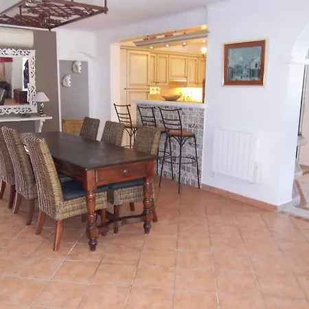Villa Cala Rossa *